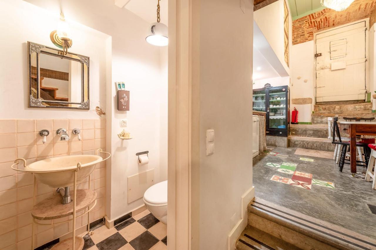 Guestready - Exquisite Portuguese Simbols Apartment Lisbon Bagian luar foto